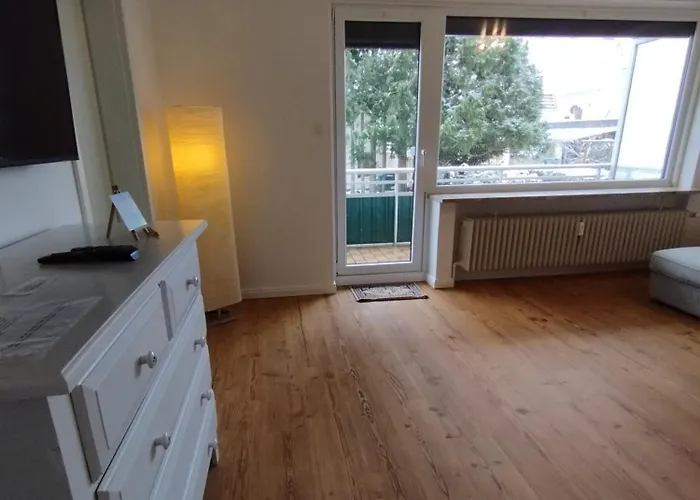 Frisch Saniertes Am Falderapark * Neumünster